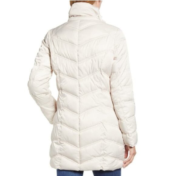 KENNETH COLE NEW YORK Faux Fur Trim Puffer Jacket - Picture 3 of 7